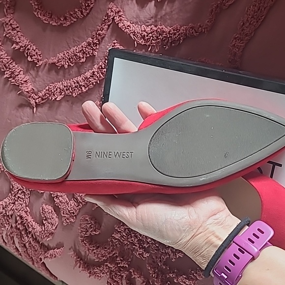 Shoes - Picture 2 of 3